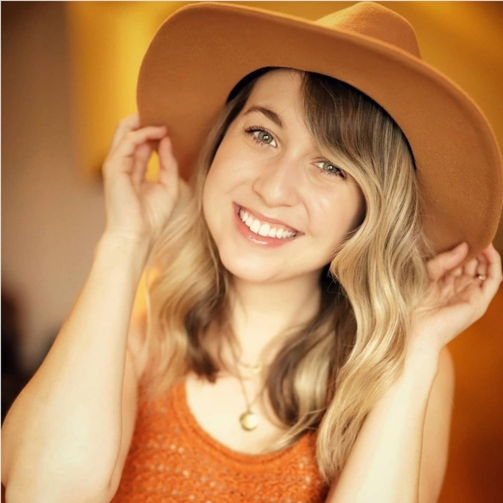 Meet your Posher, Britt